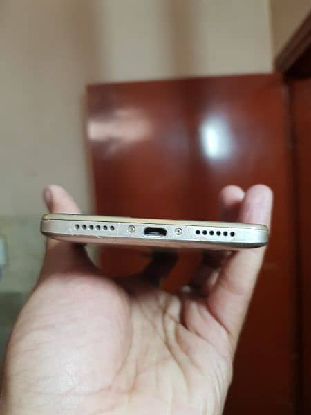 Honor 5x Dual Sim with box and Official PTA Approved for sale. 5