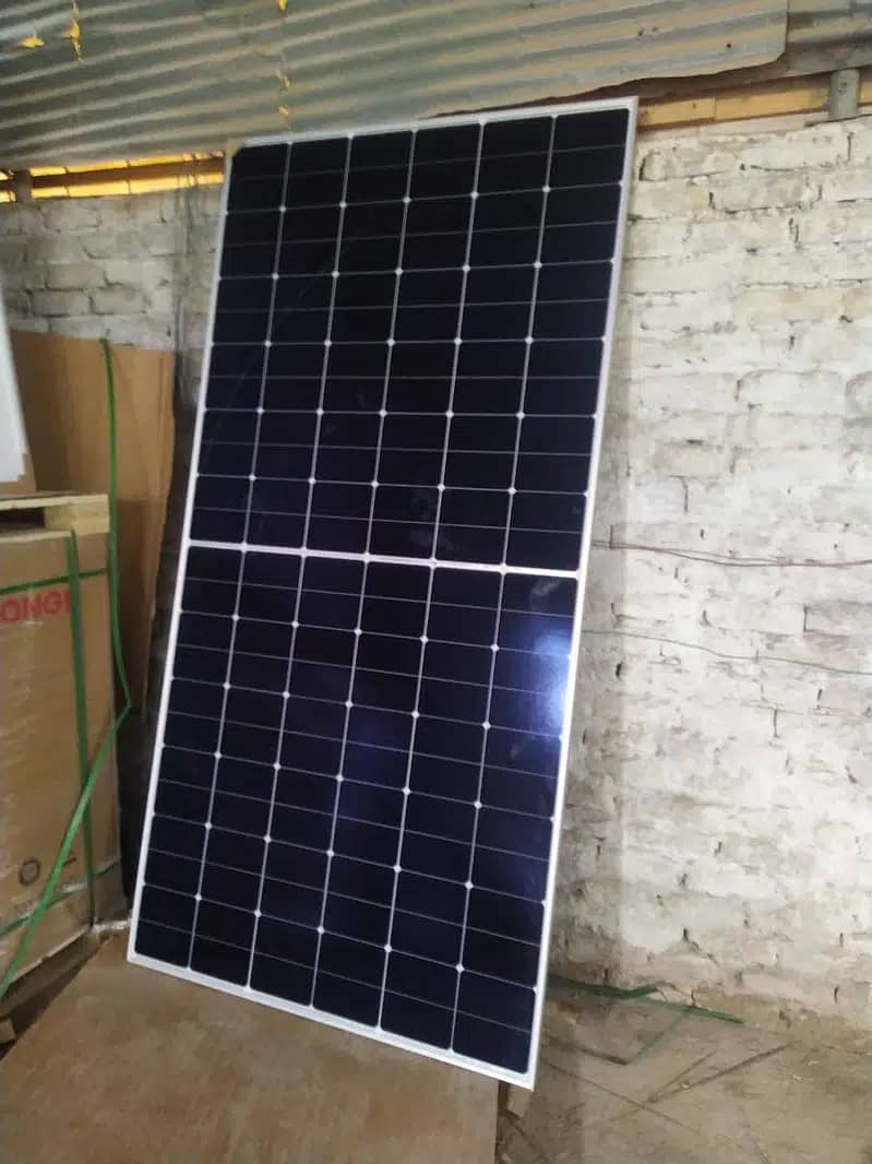 Longi,Jinko,Canadian,JA N&P Type Solar Panels Available at Best Price 1