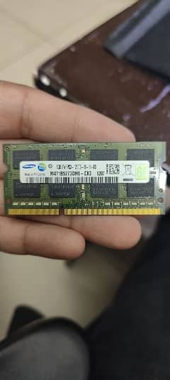 Samsung 4 GB Laptop RAM DD3 2Rx8 12800S