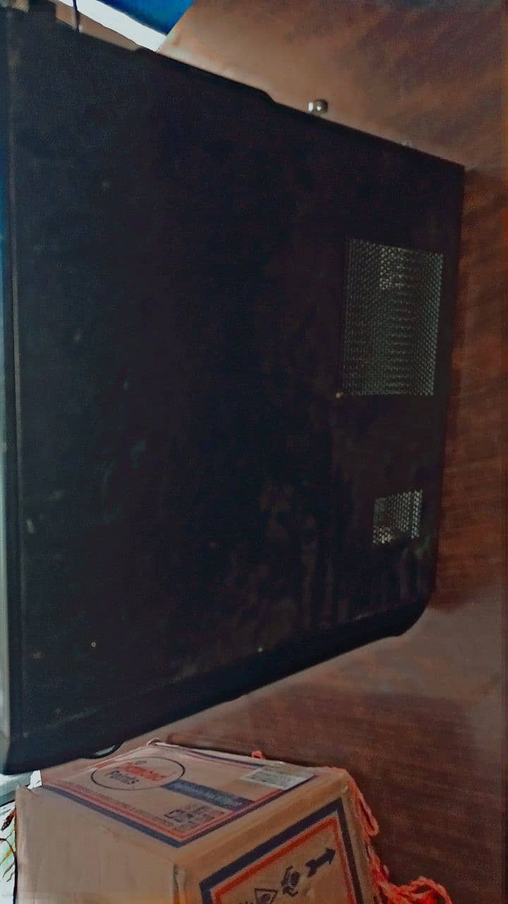 HP Computer in good condition. And 10 by 10 condition 6