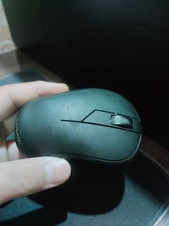 Logitech gaming wireless mouse 1300 dpi max