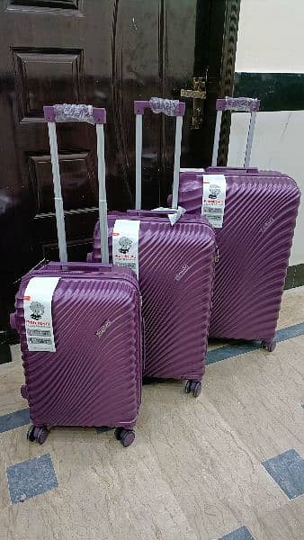 Unbreakable Luggage Bag | Suitcases | Trolley Bag | Attachi 3/4pic set 15