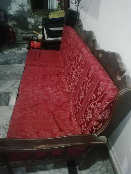 5 seater wooden sofa set, with molty foam 1