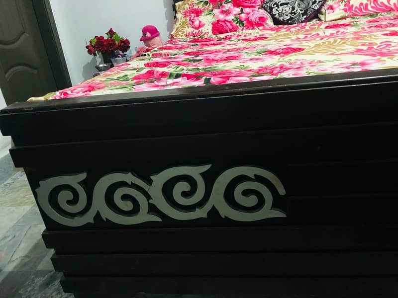 Double bed new design with side table 1