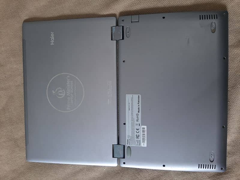Haier Laptop core m3 7th Generation 4