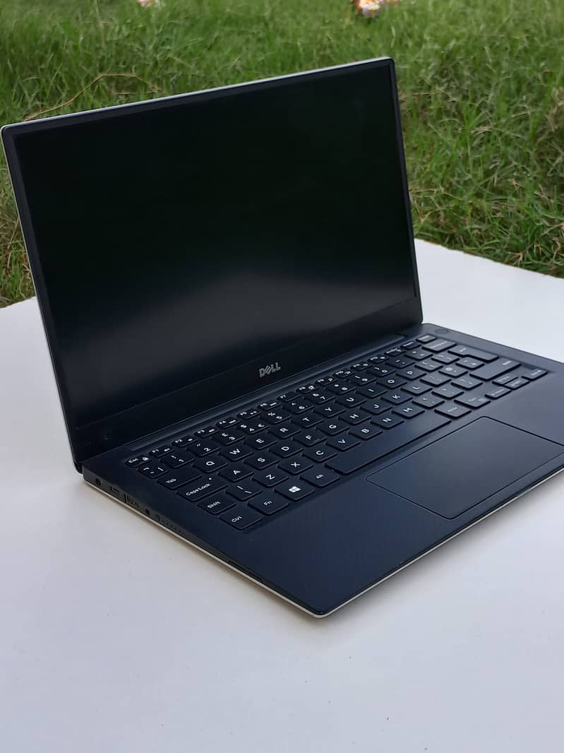 dell xps 13 9360 core i5 7th gen 4k touch screen :03018531671 7