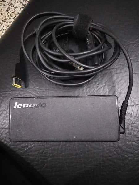 Lenovo Laptop Charger & 4GB Ddr3 Ram 0