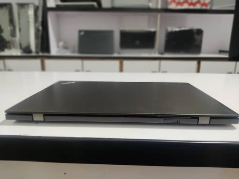 Lenovo X1 Carbon i5 4th 8gb ram 256gb ssd 16