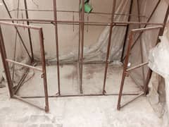 iron cage for hens