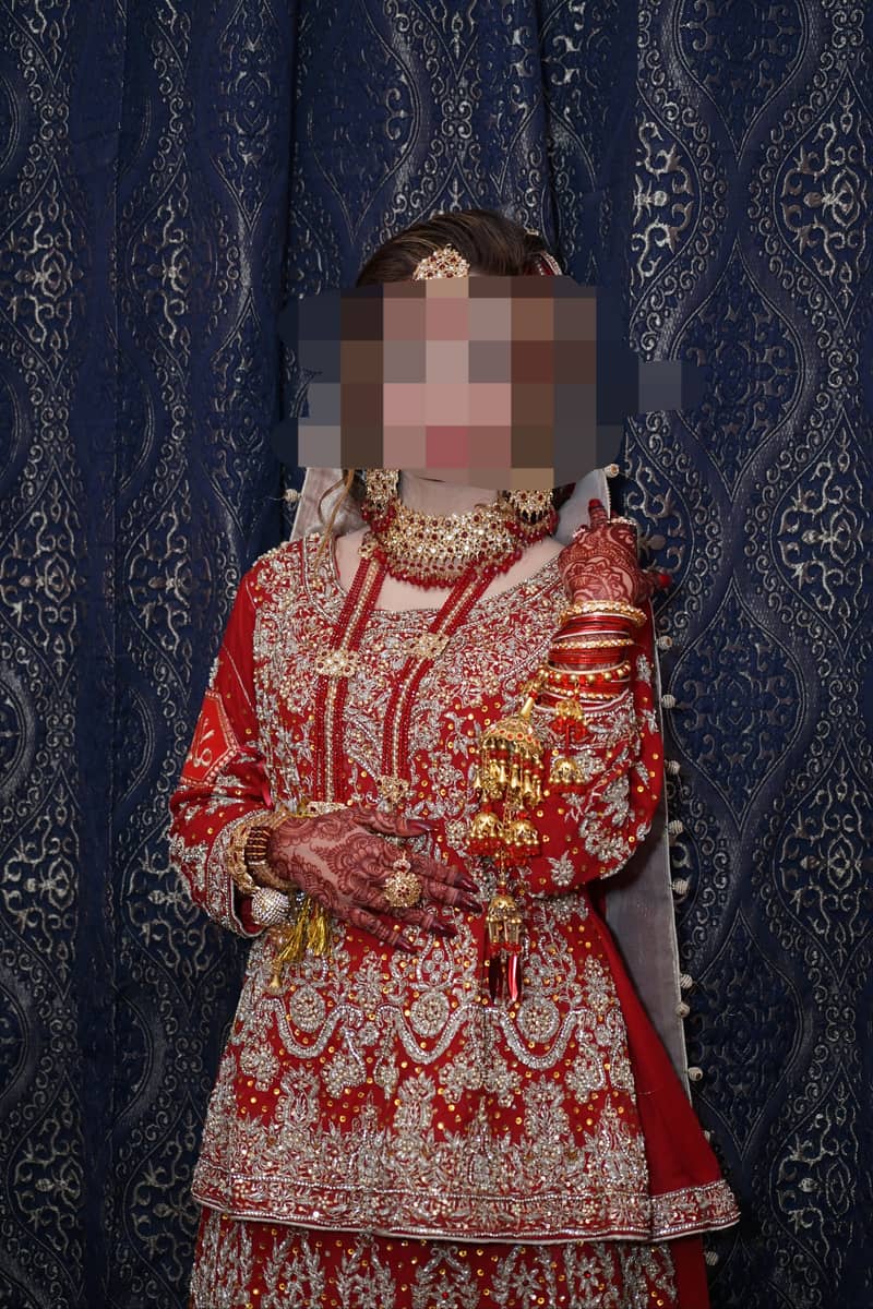 Full Heavy Barat Lehnga 3