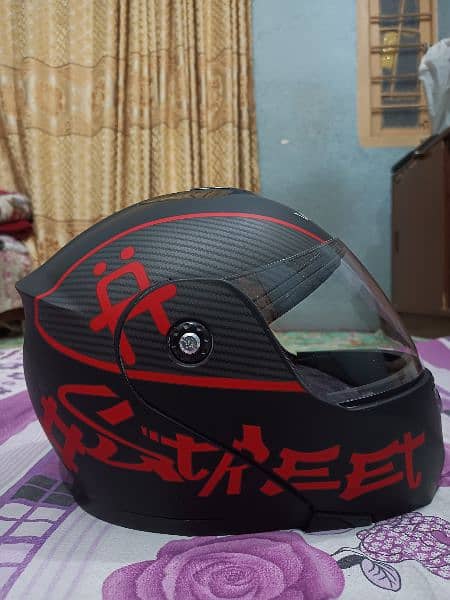 Red and Black Contrast Helmet 0