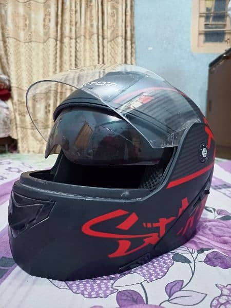 Red and Black Contrast Helmet 1