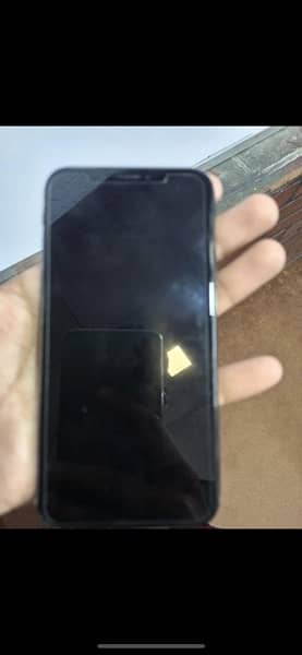 i phone x256 gb non pta  factory lock with charger 5