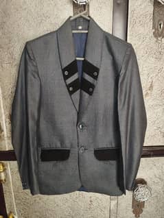 two piece pent coat with shirt and tie