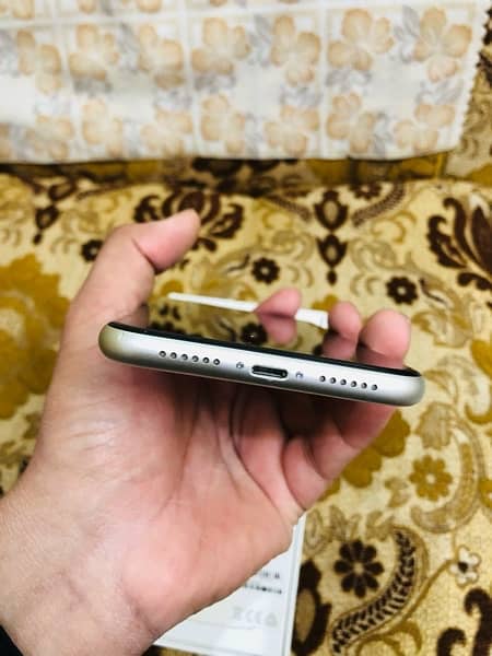 iPhone 11 128gb dual sim pta approved complete box 5