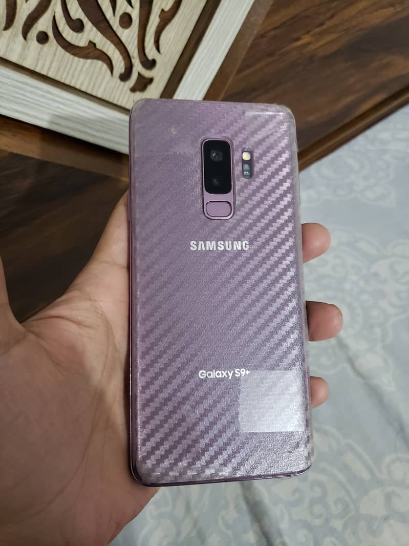 S9 Plus Complete Body without Panel. . . 6
