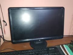 19 inch LCD for sale urgent