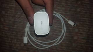 Apple 20w (Original charger) 0