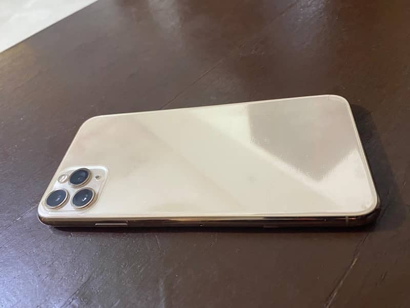 Iphone 11 pro max PTA approved 1