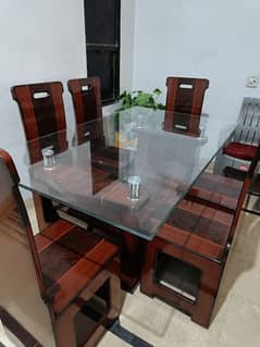brand new dinning table for sale