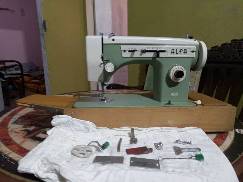 sewing machine 0