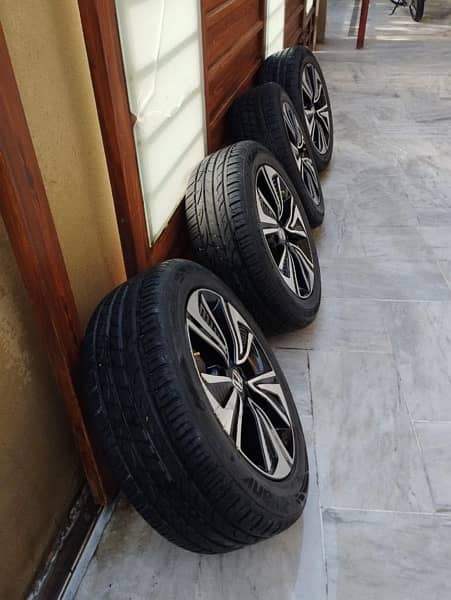 Honda Civic Turbo Rs original Thailand alloys with tyres for sale 1