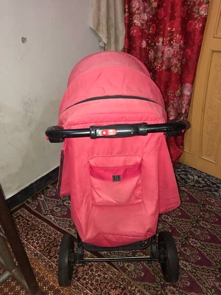 imported red stroller easy to carry and folding 4