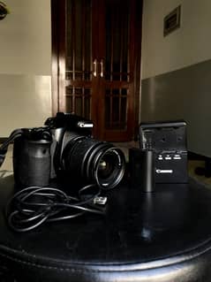 Canon 60D | 18-55mm lens | Body, Charger, Battery