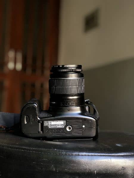 Canon 60D | 18-55mm lens | Body, Charger, Battery 8