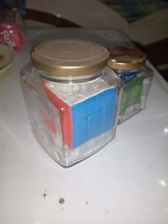 cube in a jar
