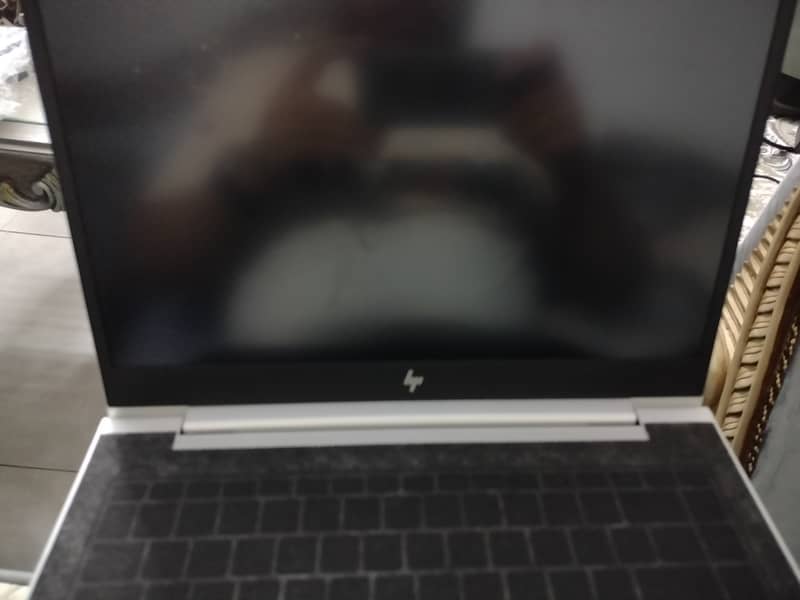 Fresh Stock HP Laptop i5 i7 8 8th Gen Full HD Fingerprint Numpad 4