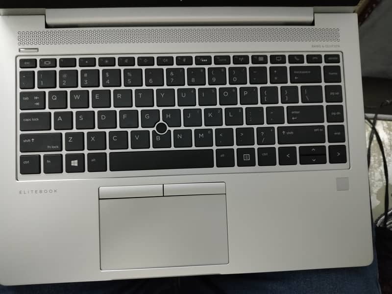 Fresh Stock HP Laptop i5 i7 8 8th Gen Full HD Fingerprint Numpad 10