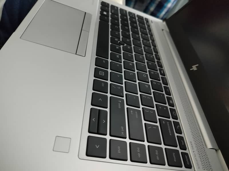 Fresh Stock HP Laptop i5 i7 8 8th Gen Full HD Fingerprint Numpad 12