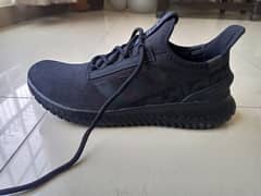 Adidas KAPTIR 2.0 Size US 11 0