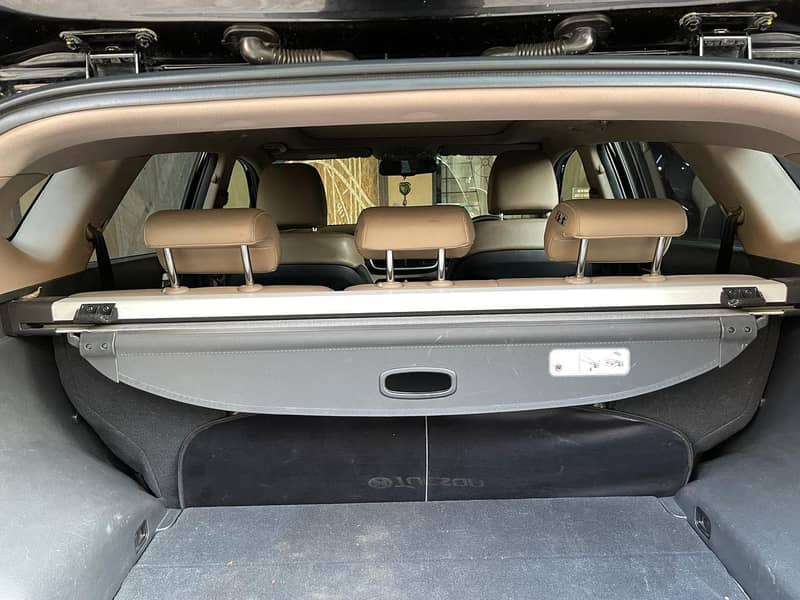 Hyundai Tucson 2021 Full Option AWD Panoramic Sunroof 16