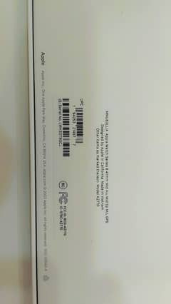 Apple watch series 8 41 mm brand new non active 0
