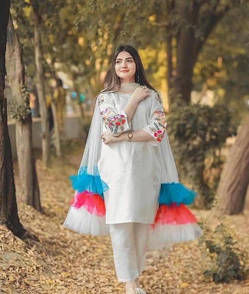 Eid sale: 3 piece suit for girls with free delivery 1