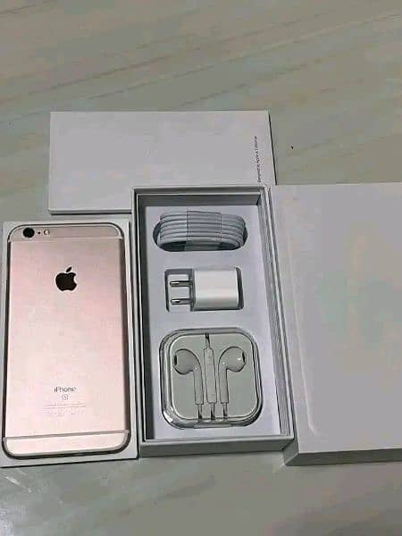 iPhone 6s plus 128gb complete box my WhatsApp number 03489336983 0