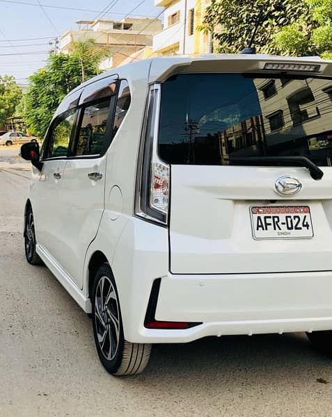 Daihatsu move custom Rs , Mira Alto nissan days toyota honda 2
