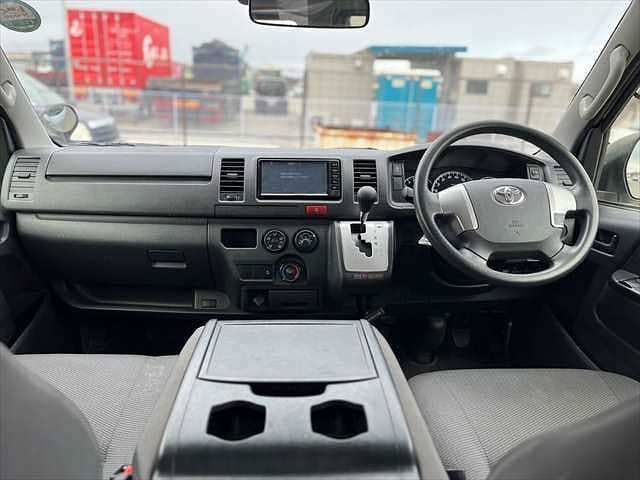 Toyota Hiace Van DX 5DR LONG GL-PACKAGE  2019 3