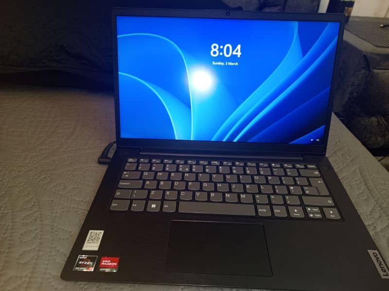 UK model laptop only 1 month used very good condition gaming laptop 16