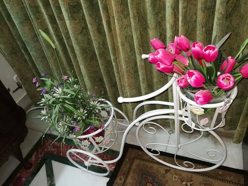 Atificial Flower Cycle Stand 1