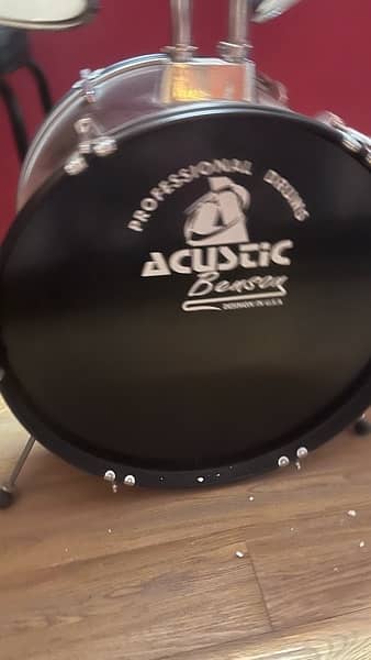Acustic drum set 1