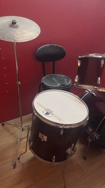 Acustic drum set 2