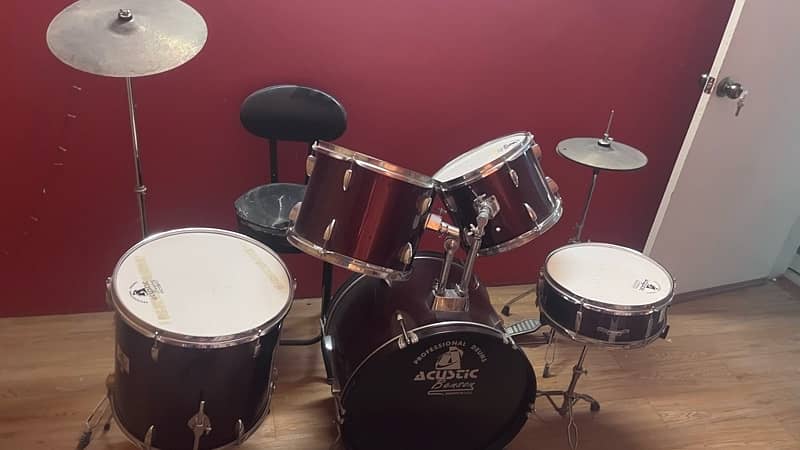Acustic drum set 3
