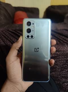 OnePlus 9 pro only parts  available read ad