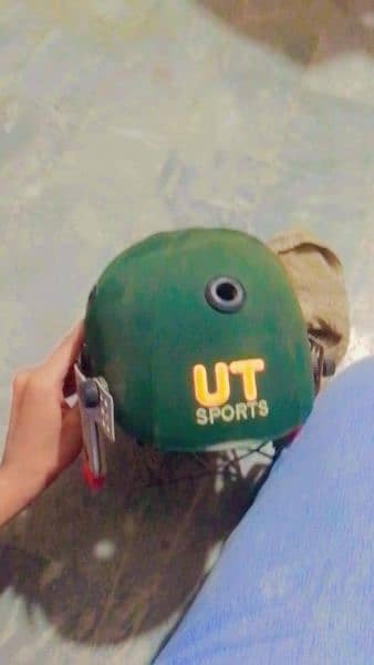 UT sports Cricket Helmet 1