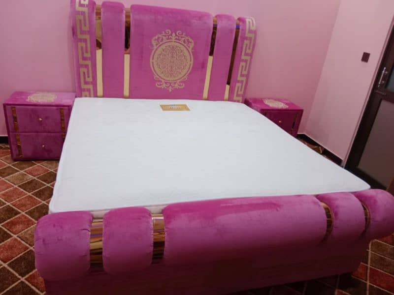 only bed on sale ( razman speical) contact number 03005161514 8