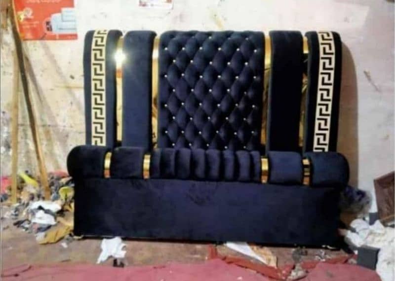 only bed on sale ( razman speical) contact number 03005161514 11