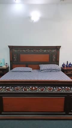 wooden bed set (chinioti)